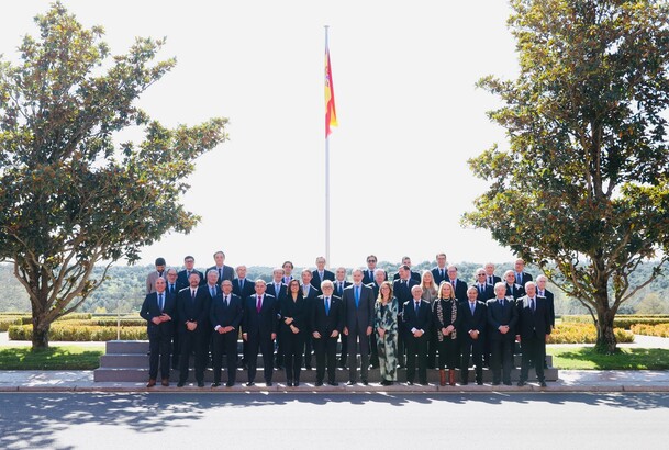 Su Majestad el Rey junto al Comité Ejecutivo de Foment del Treball Nacional